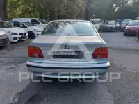 2000 BMW 523