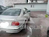 2000 BMW 523