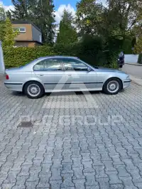 2000 BMW 530