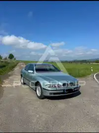 2000 BMW 530