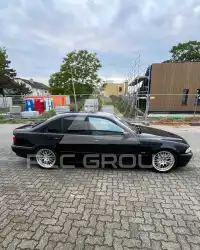2000 BMW 530