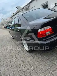 2000 BMW 530