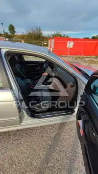 2000 BMW 525