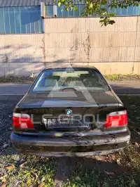 2000 BMW 525