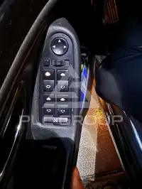 2000 BMW 528