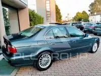 2000 BMW 528