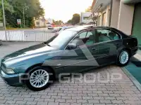 2000 BMW 528