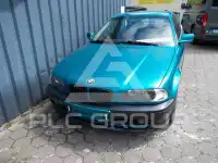 2000 BMW 320