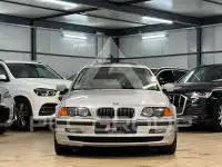 2000 BMW 320