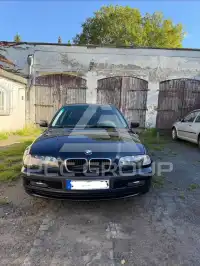 2000 BMW 320