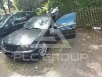 2000 BMW 330