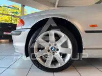 2000 BMW 330