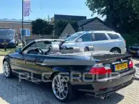 2000 BMW 330