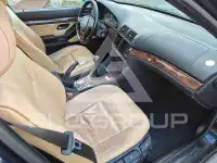 2000 BMW 520