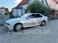 2000 BMW 520