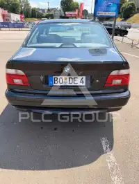 2000 BMW 520