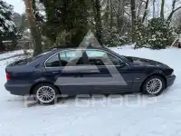 2000 BMW 520