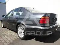2000 BMW 520