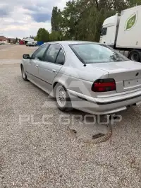 2000 BMW 520