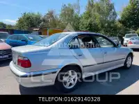 2000 BMW 520