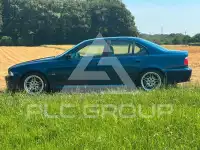 2000 BMW 520