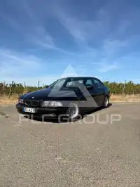 2000 BMW 520