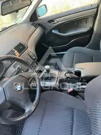 2000 BMW 318