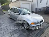 2000 BMW 318