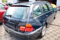 2000 BMW 318