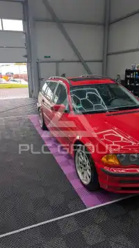 2000 BMW 318