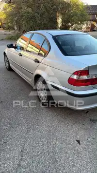 2000 BMW 318