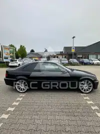2000 BMW 318