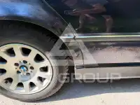 2000 BMW 728