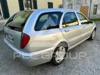 2000 Lancia Lybra