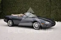 2000 Jaguar XK8