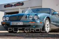 2000 Jaguar XJR