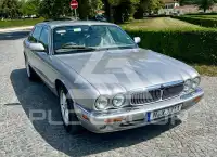 2000 Jaguar XJ