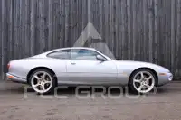 2000 Jaguar XKR