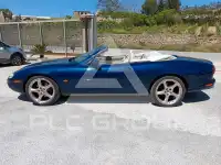 2000 Jaguar XK