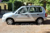 2000 Mazda Demio