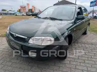 2000 Mazda 323