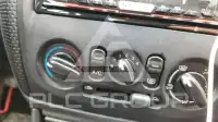 2000 Mazda 323