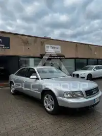 2000 Audi A8