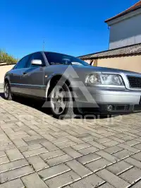 2000 Audi A8