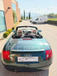 2000 Audi TT