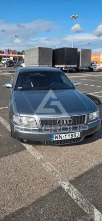 2000 Audi S8