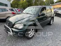 2000 Mercedes Benz ML 320