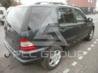 2000 Mercedes Benz ML 320
