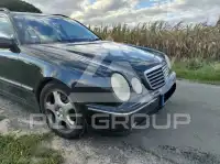 2000 Mercedes Benz E 320