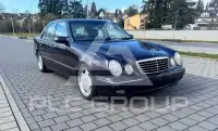 2000 Mercedes Benz E 320